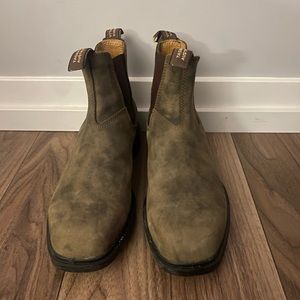 Men’s BLUNDSTONES size 9 men